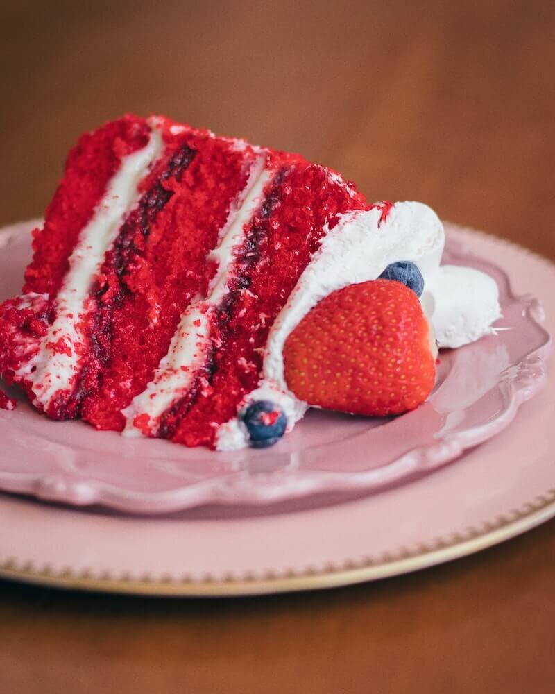 Red-velvet-brownies