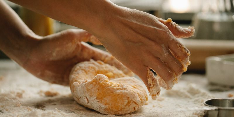 Zachte Italiaanse bollen deeg maken